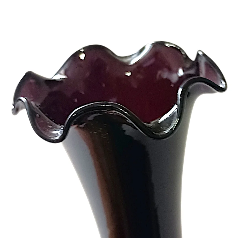 Vintage Black Amethyst Glass Bud Vase Floral Ruffled Fluted Top Edge‎ Victorian